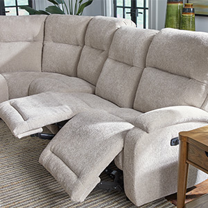 MAVERLY SECTIONAL