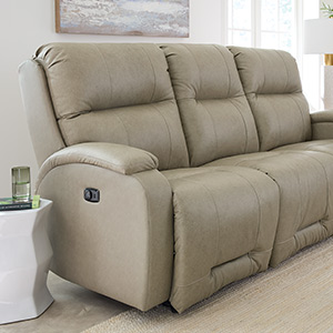 MAVERLY SOFA